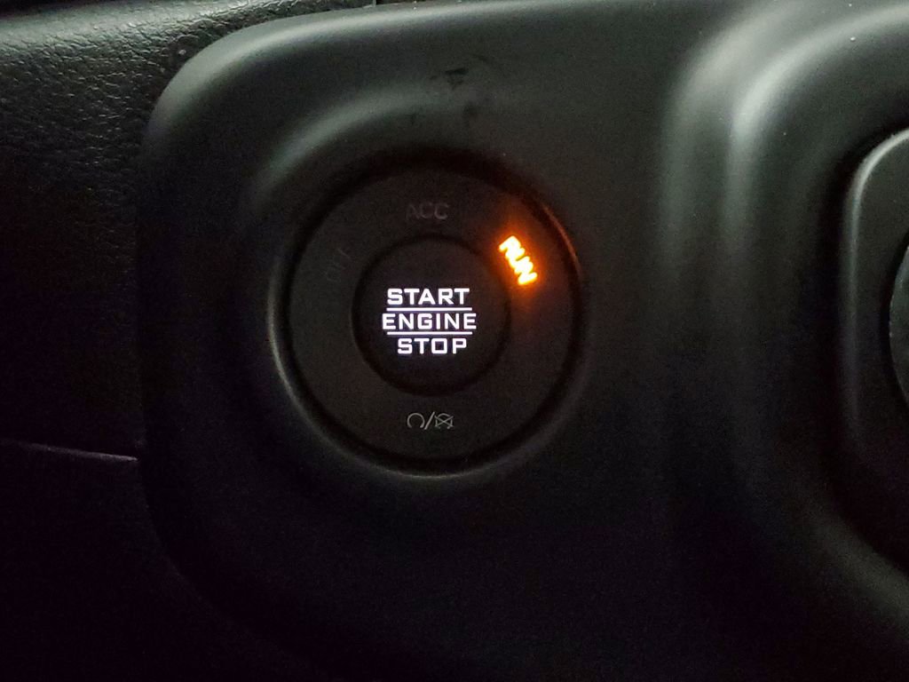 Used 2023 Jeep Gladiator Rubicon w/ Cold Weather Group image 26