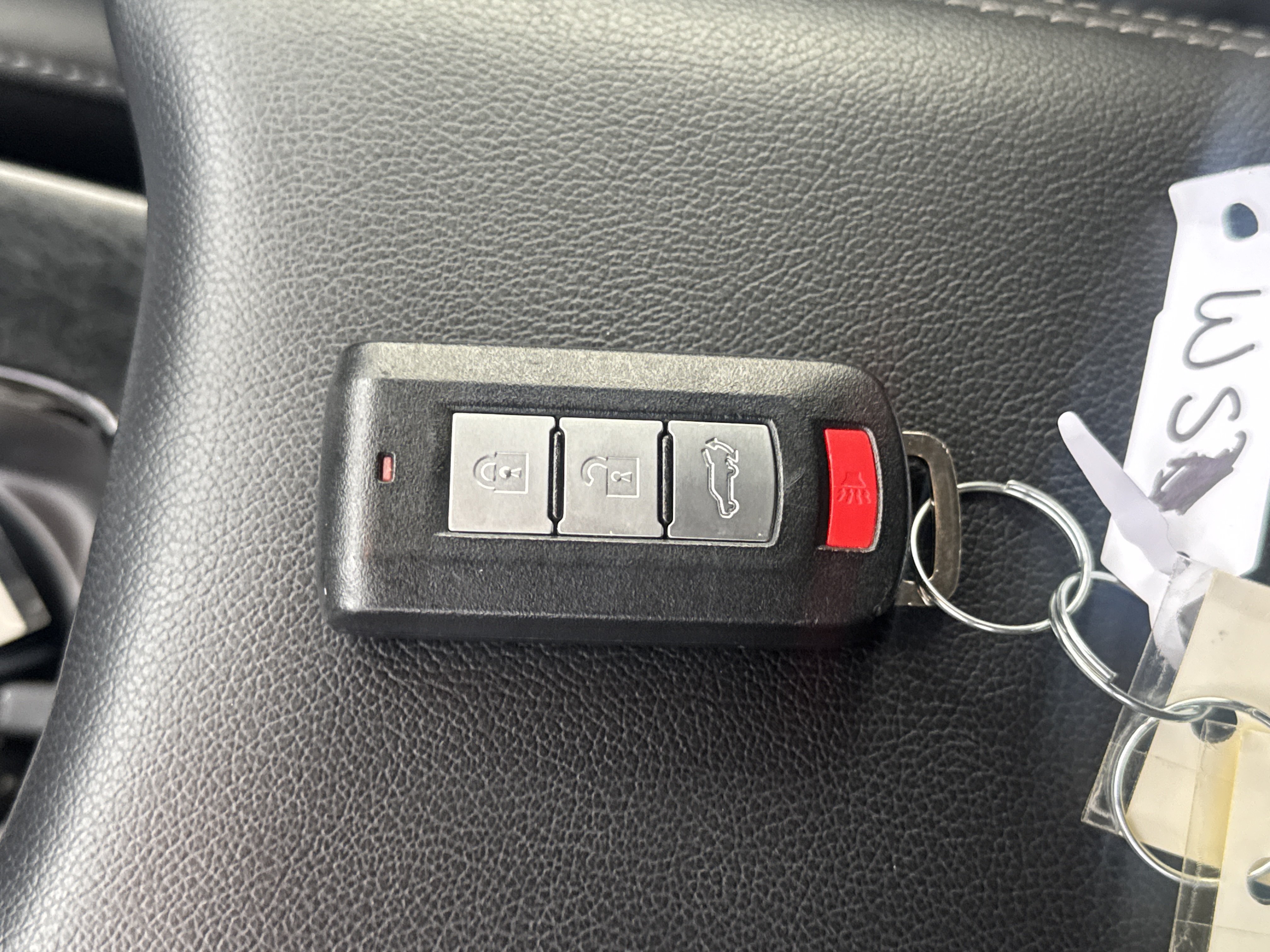 Used 2025 Mitsubishi Eclipse Cross SE AWD/4WD image 28