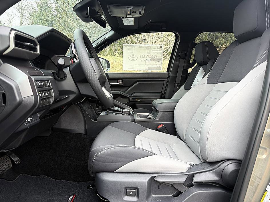 New 2026 Toyota Tacoma TRD Off-Road AWD/4WD image 11