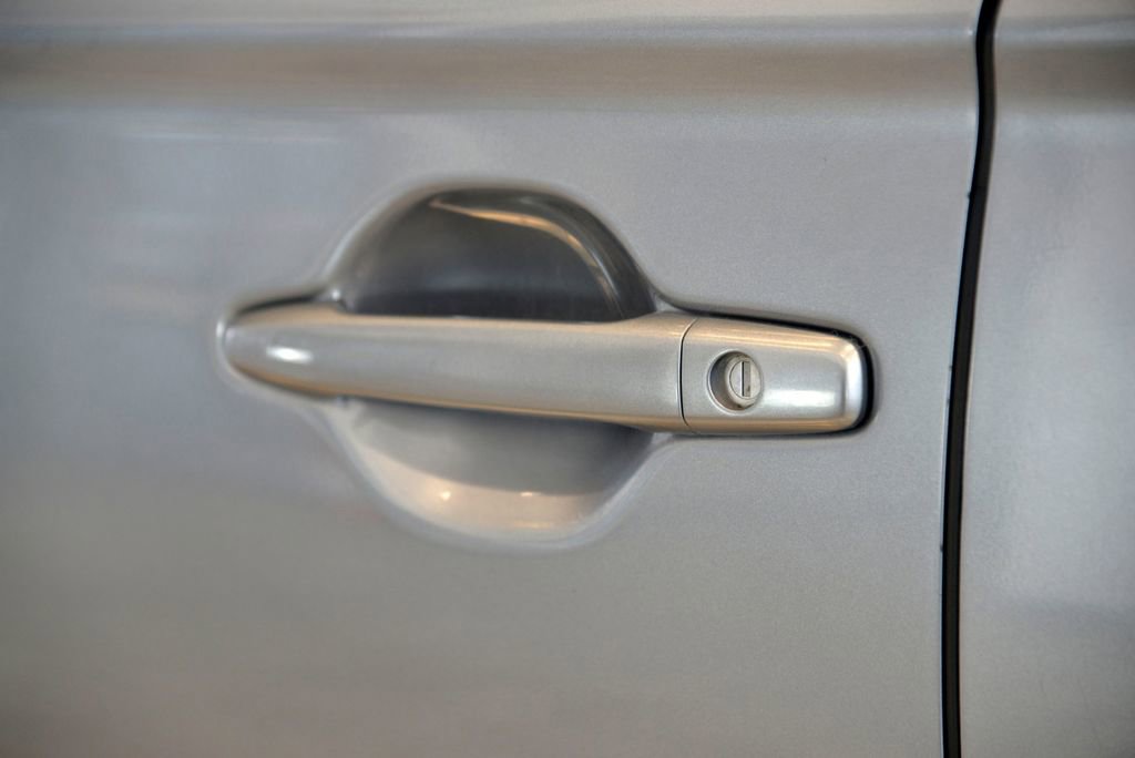 Used 2019 Mitsubishi Outlander ES image 13