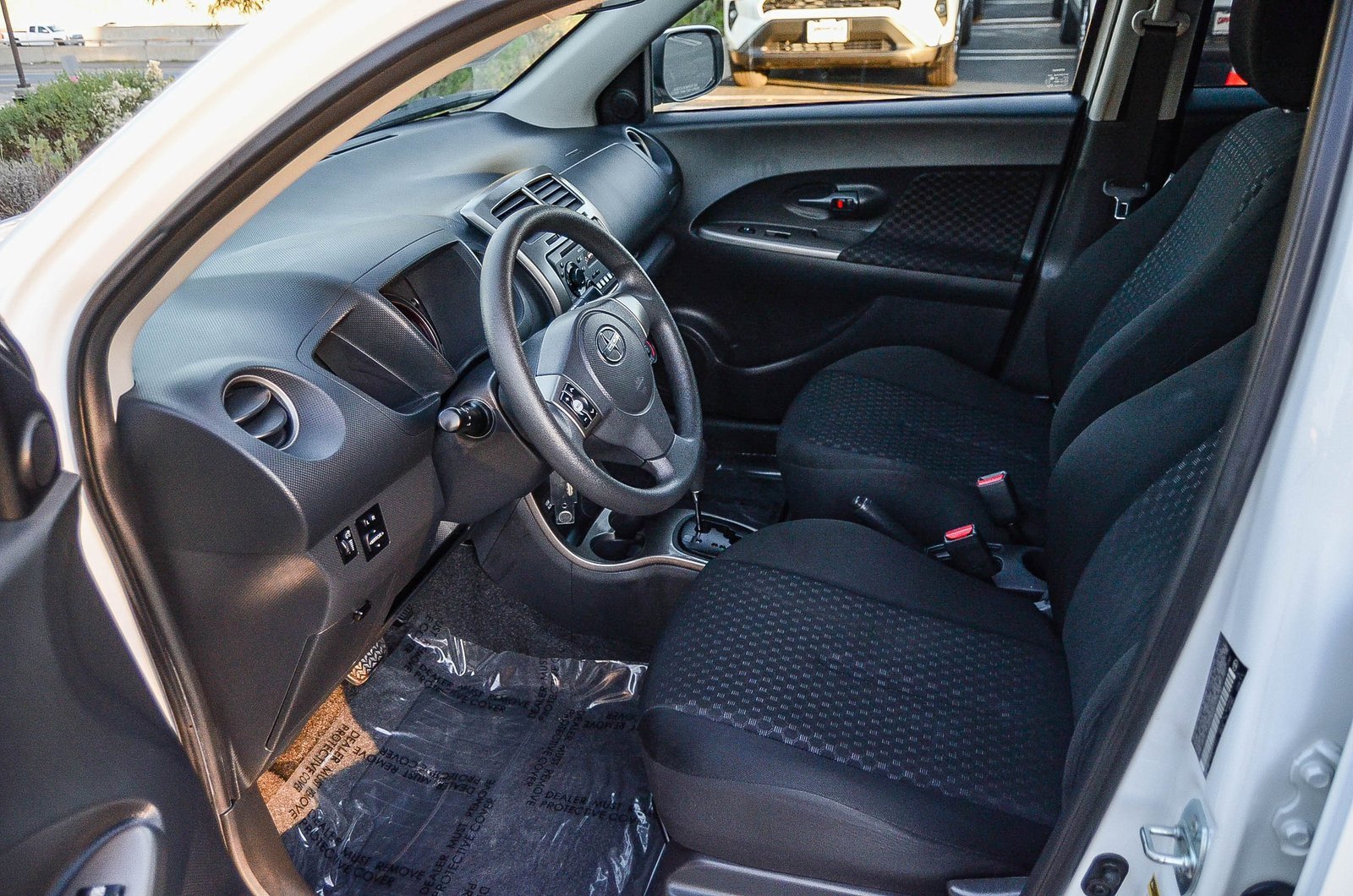 Used 2012 Scion xD image 19