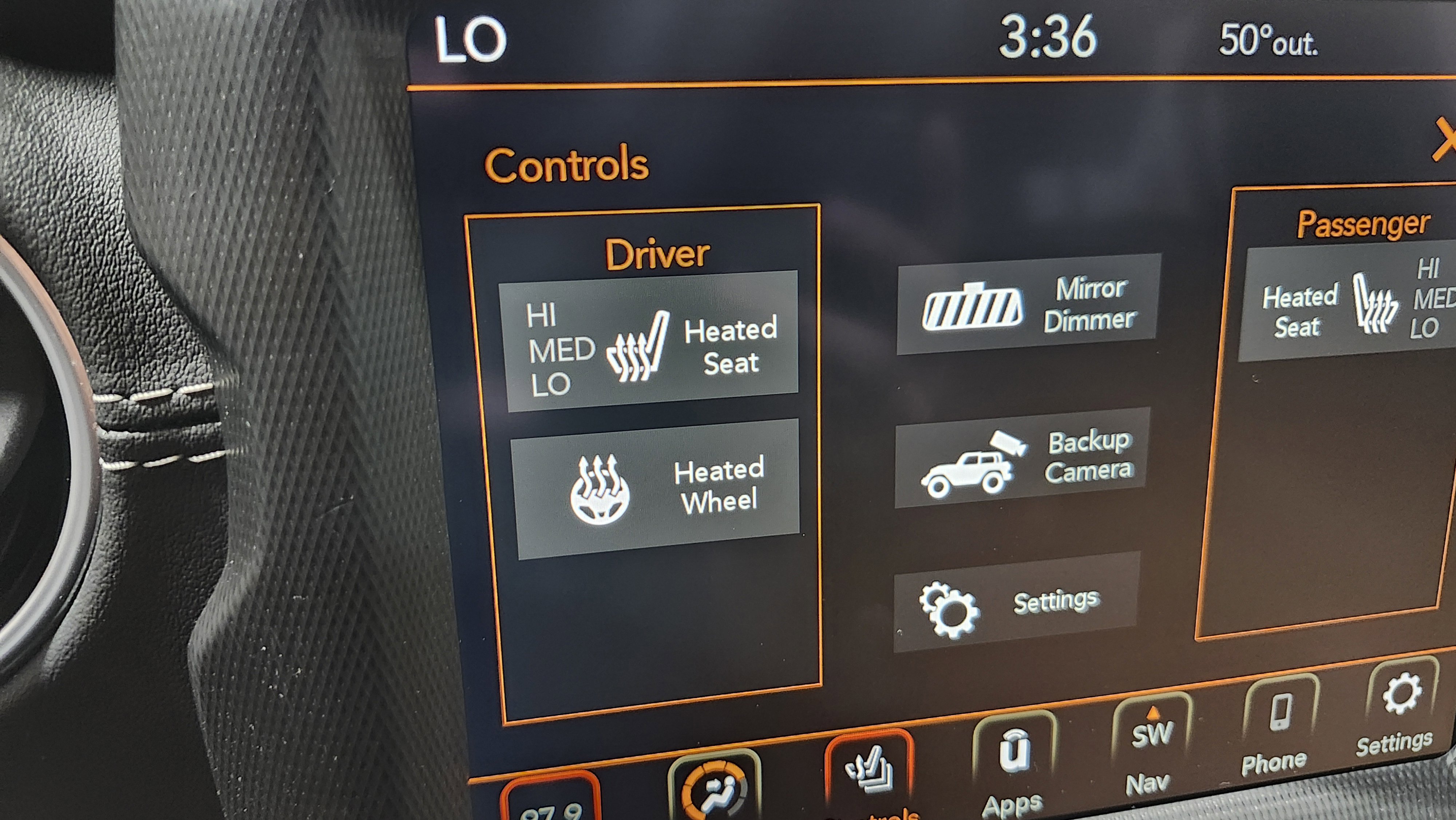 Used 2021 Jeep Wrangler Unlimited Sahara w/ Cold Weather Group image 8