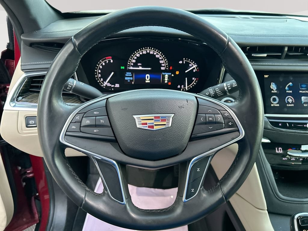 Used 2017 Cadillac XT5 FWD image 30