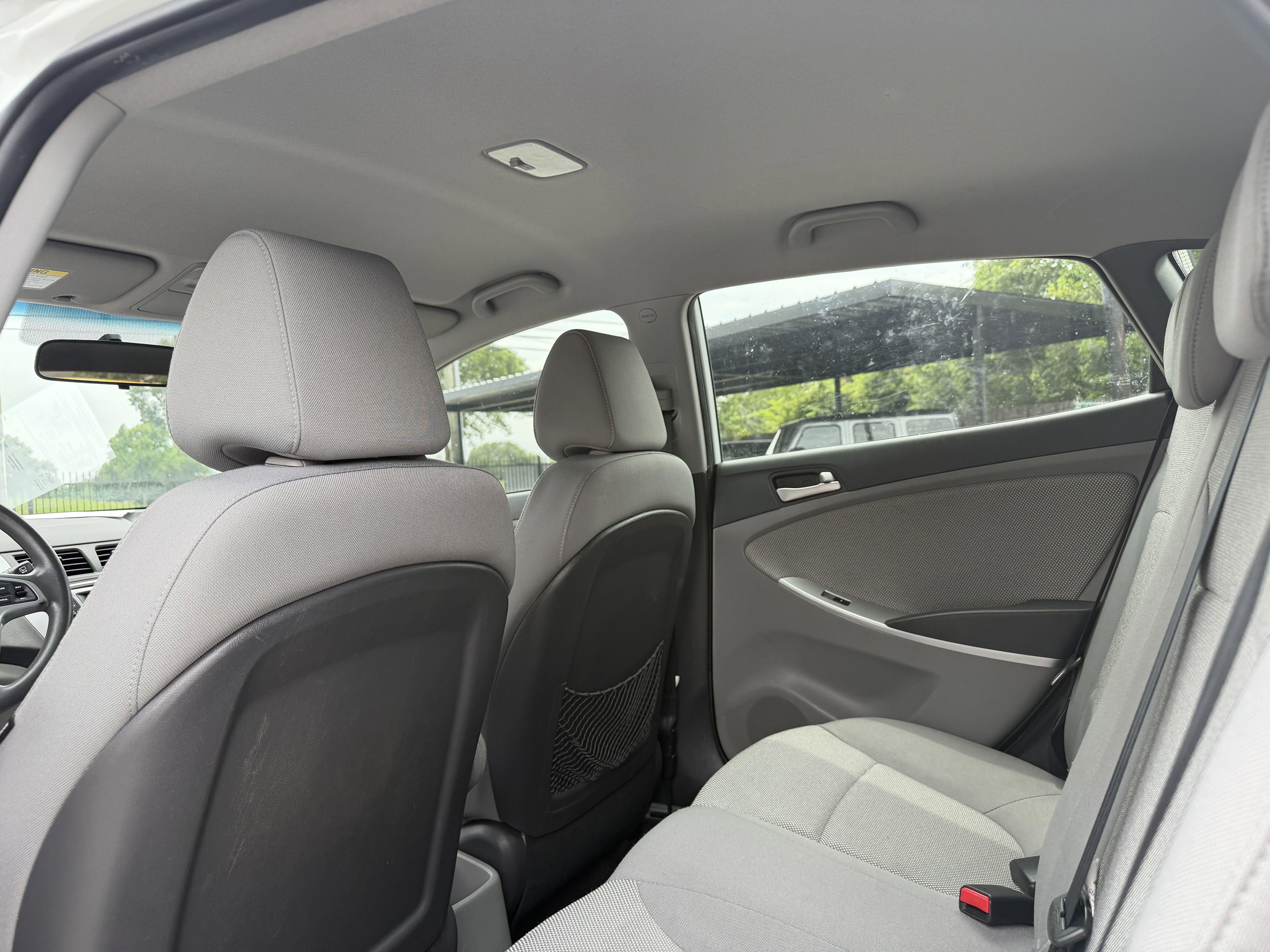Used 2013 Hyundai Accent GS FWD image 25