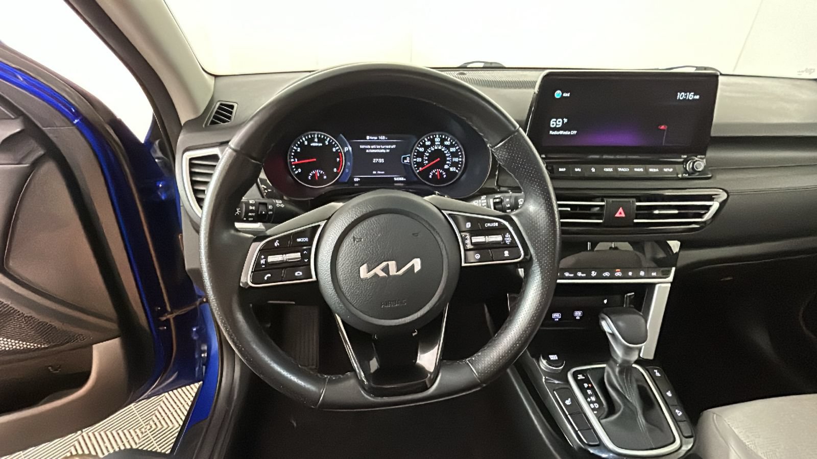 Used 2022 Kia Seltos SX w/ Sunroof Package AWD/4WD image 18