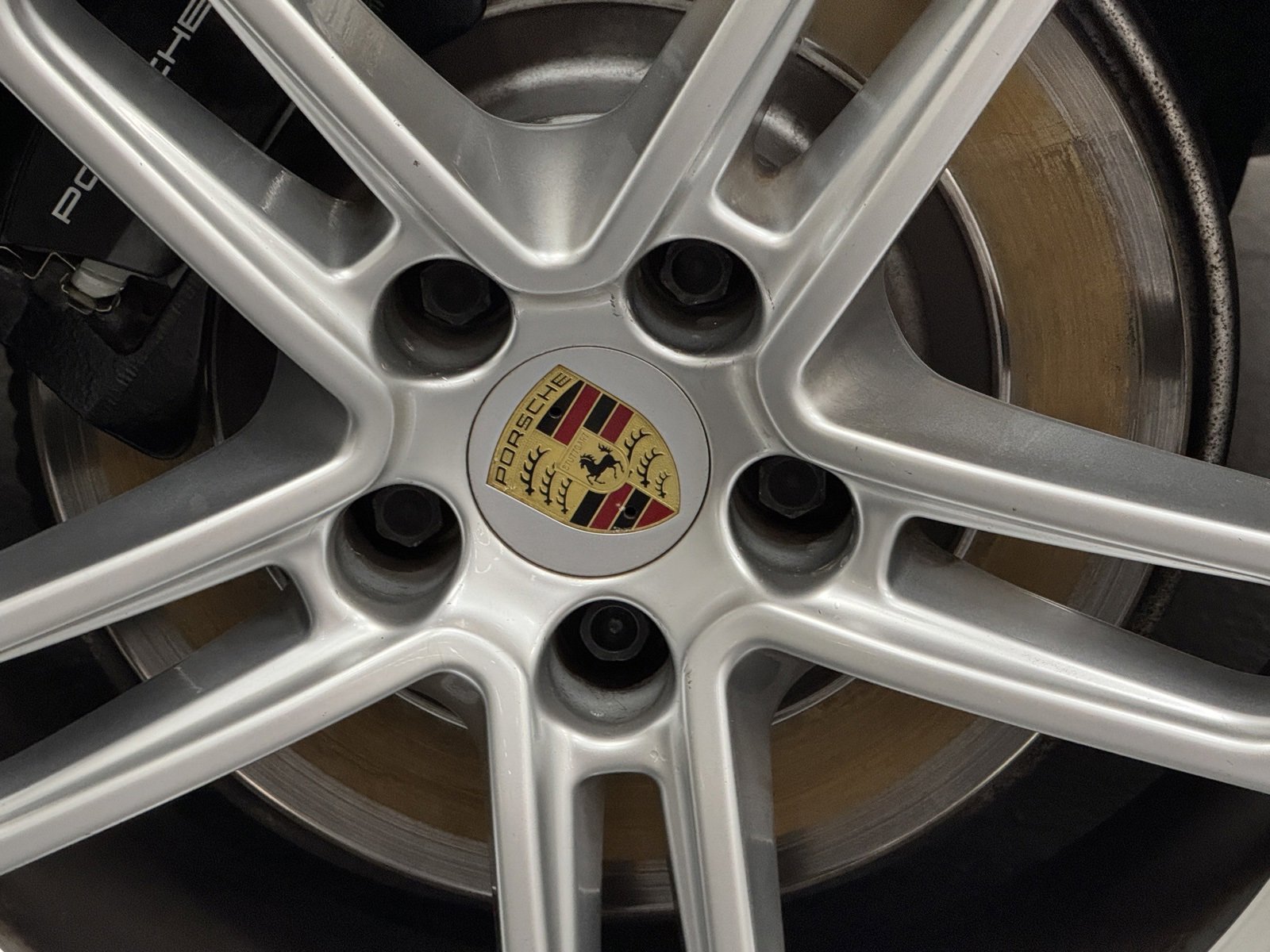 Used 2019 Porsche Macan Base image 18