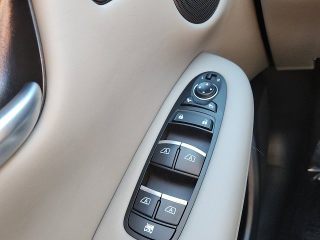 Used 2025 INFINITI QX50 Luxe image 38