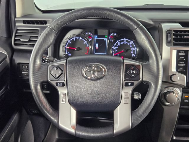 Used 2023 Toyota 4Runner SR5 AWD/4WD image 21