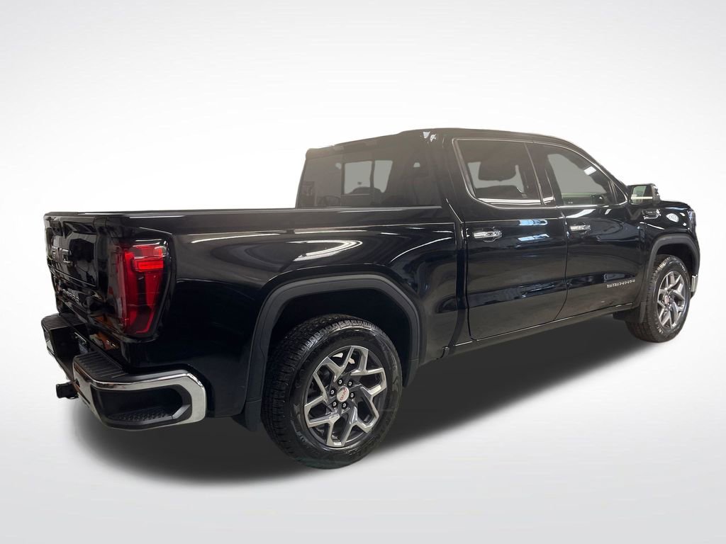 Used 2023 GMC Sierra 1500 SLT AWD/4WD image 10