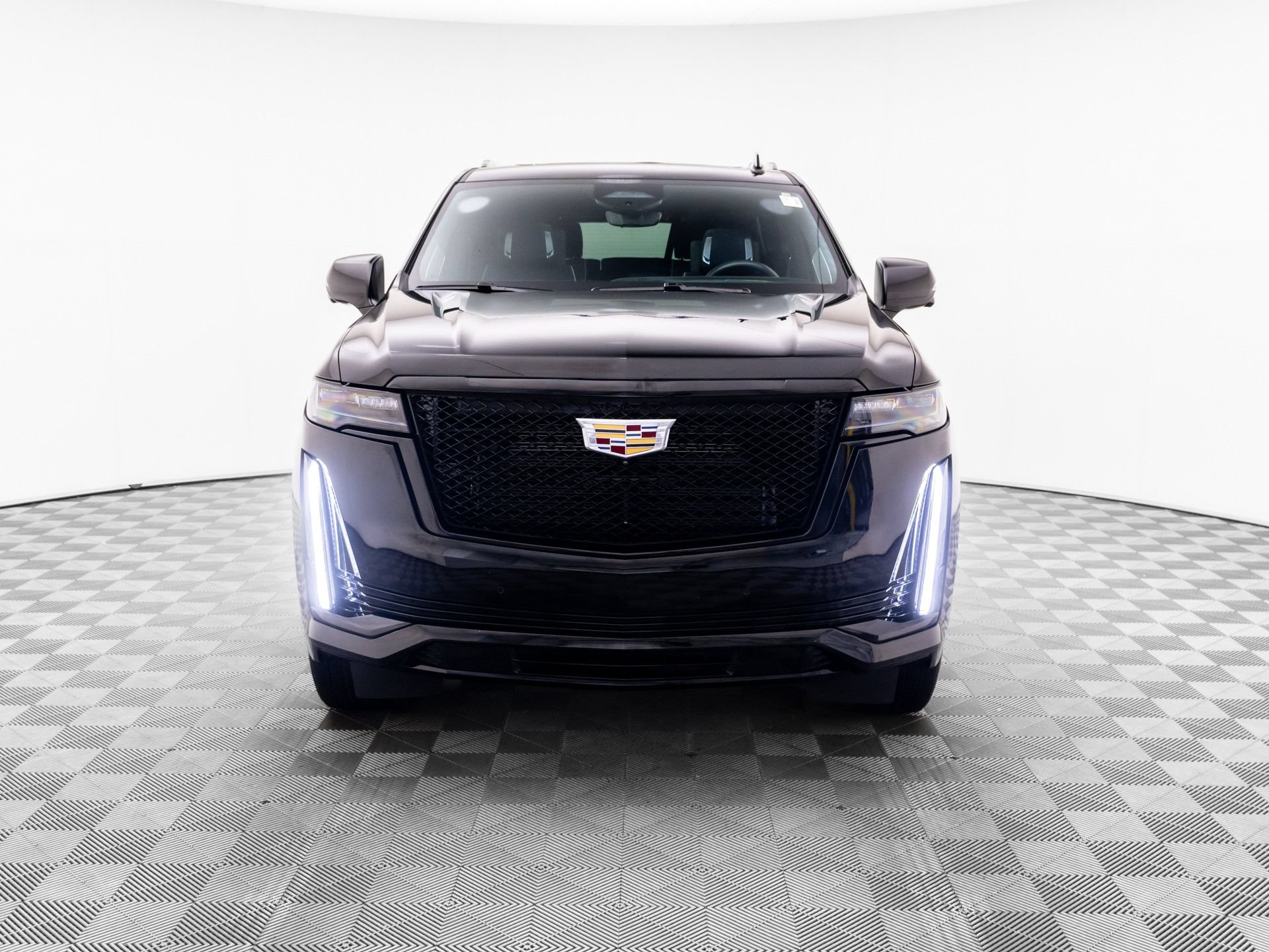Used 2024 Cadillac Escalade Sport Platinum AWD/4WD image 8