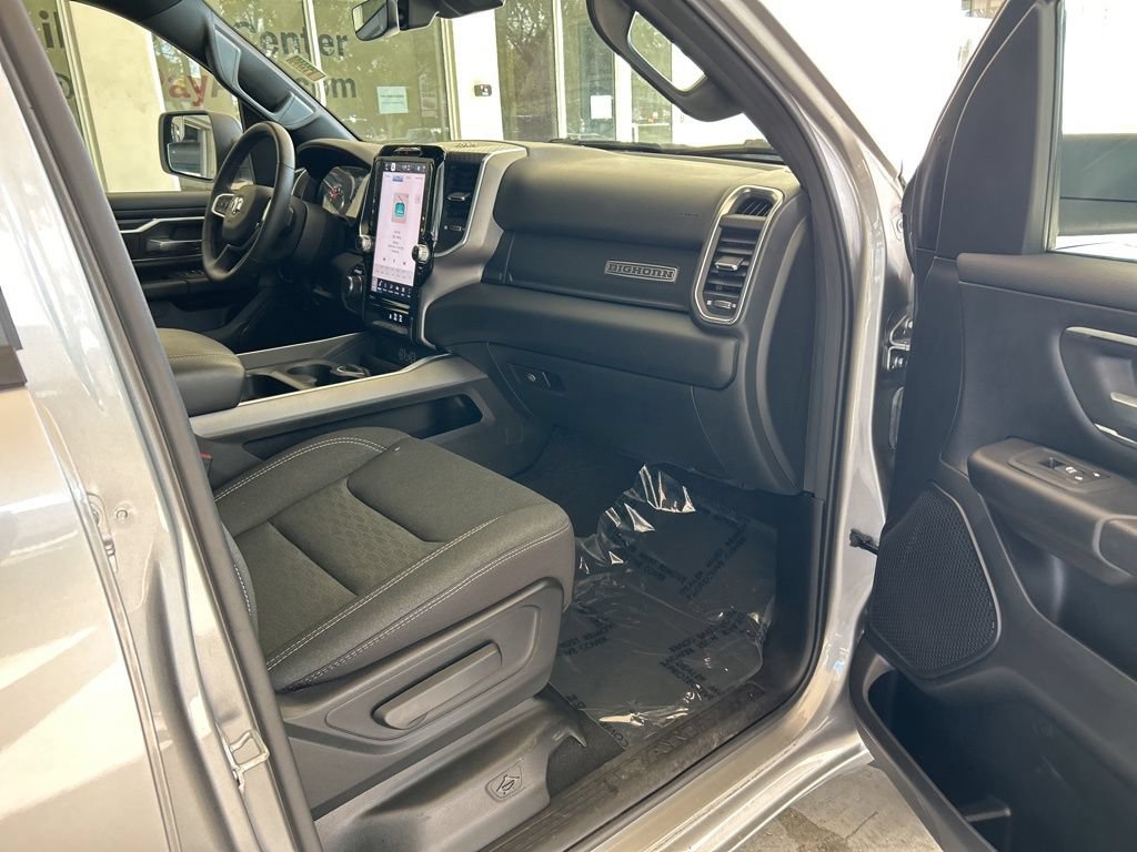 Certified 2025 RAM 1500 Big Horn AWD/4WD image 24