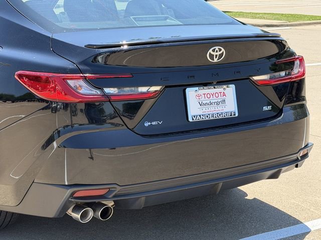Certified 2025 Toyota Camry SE FWD image 6
