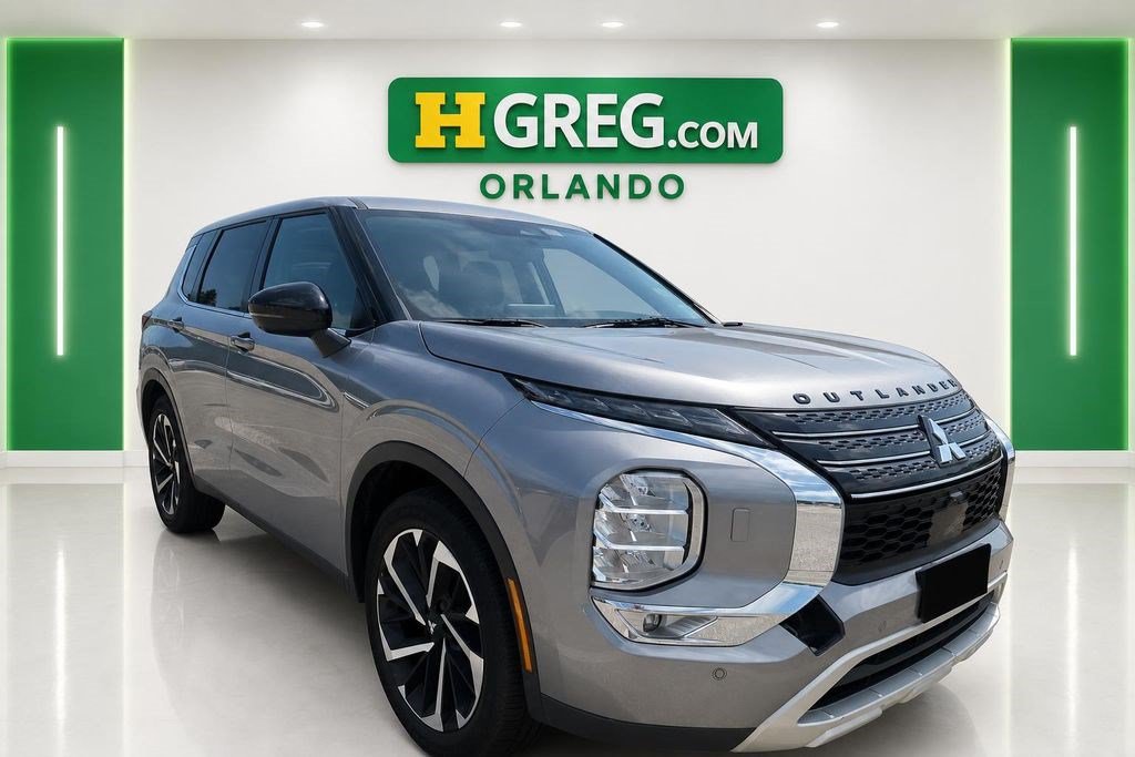 Used 2022 Mitsubishi Outlander SE AWD/4WD image 4