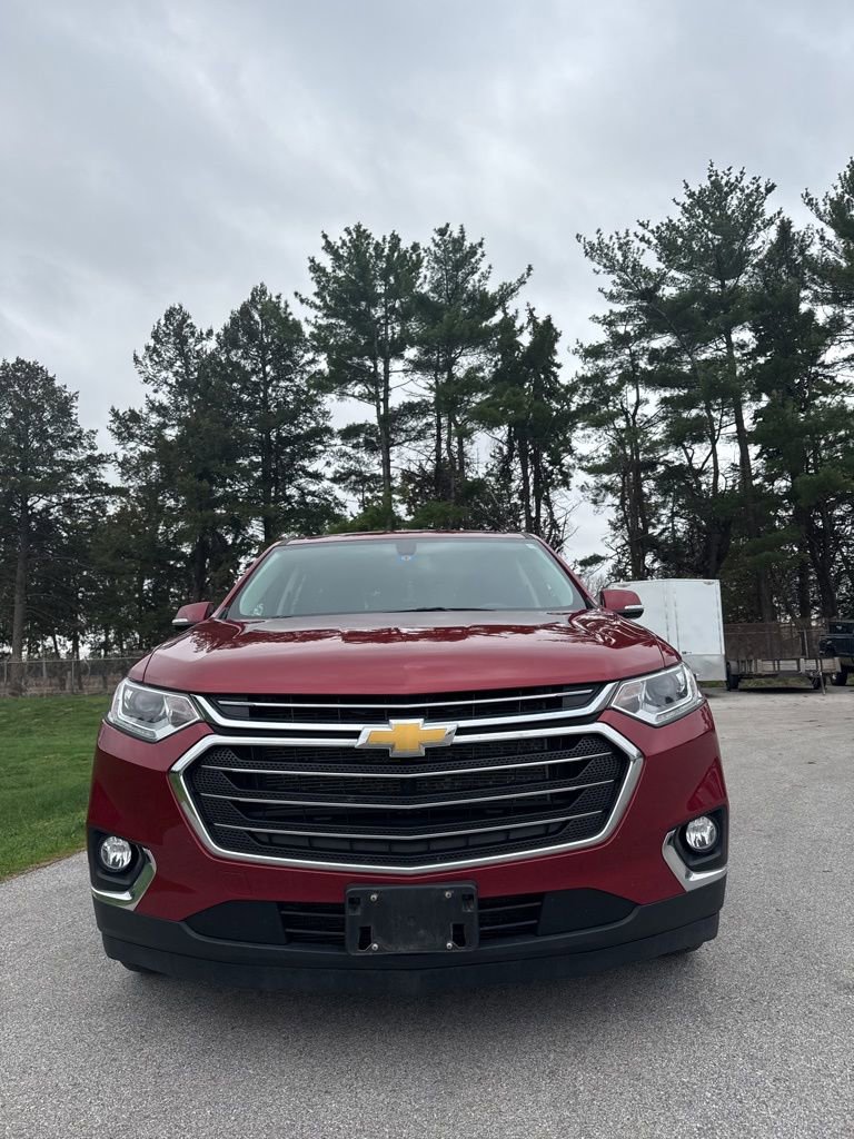Used 2020 Chevrolet Traverse LT FWD image 3