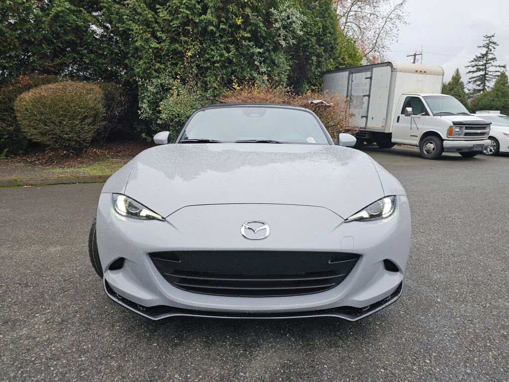 New 2025 MAZDA MX-5 Miata Grand Touring w/ Appearance Package video 2