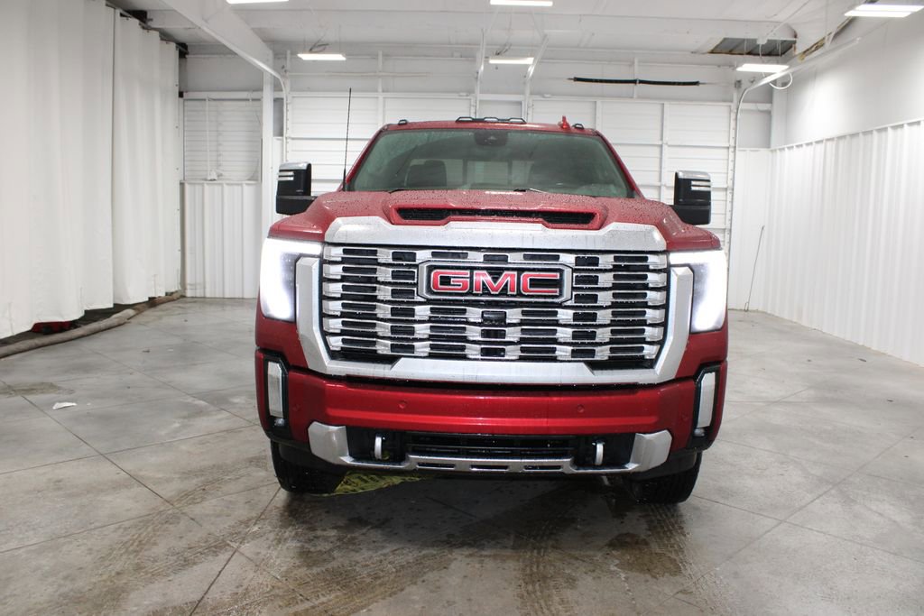 Used 2024 GMC Sierra 2500 Denali w/ Denali Reserve Package image 3