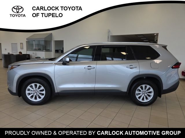 Used 2025 Toyota Grand Highlander FWD image 1