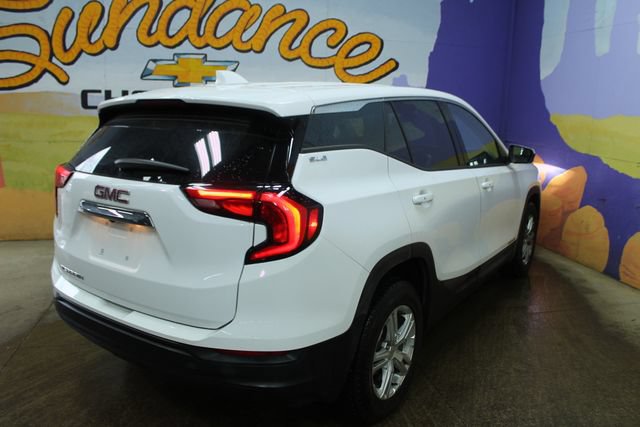 Used 2020 GMC Terrain SLE FWD image 4