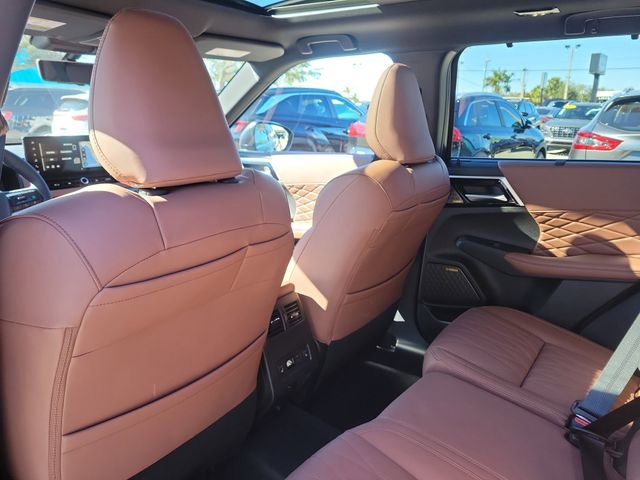 New 2026 Mitsubishi Outlander SEL image 15