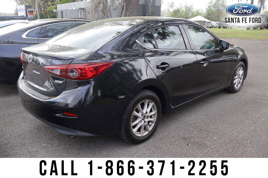 Used 2014 MAZDA MAZDA3 i Touring image 4