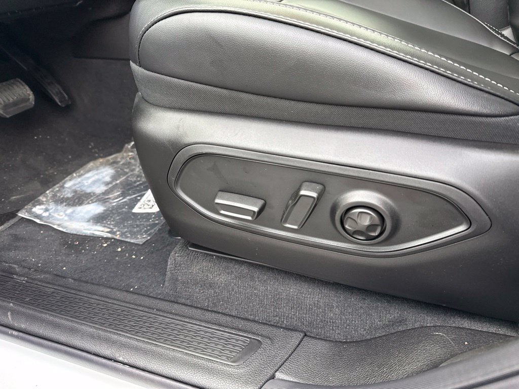 New 2027 Jeep Grand Cherokee Limited AWD/4WD image 30