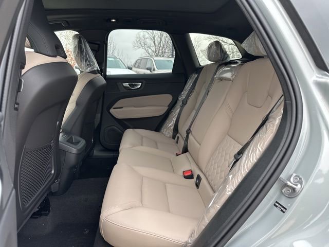 New 2026 Volvo XC60 B5 Plus w/ Protection Package Premier image 11