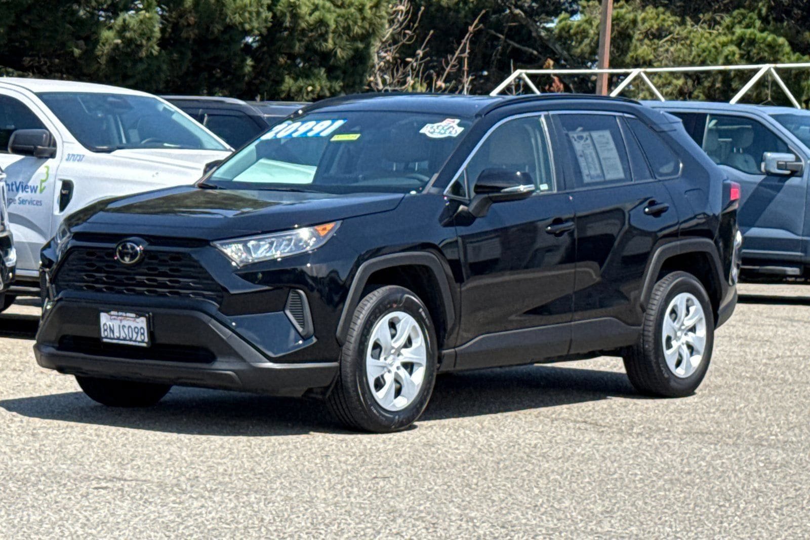 Used 2020 Toyota RAV4 LE w/ All Weather Liner Package AWD/4WD image 9