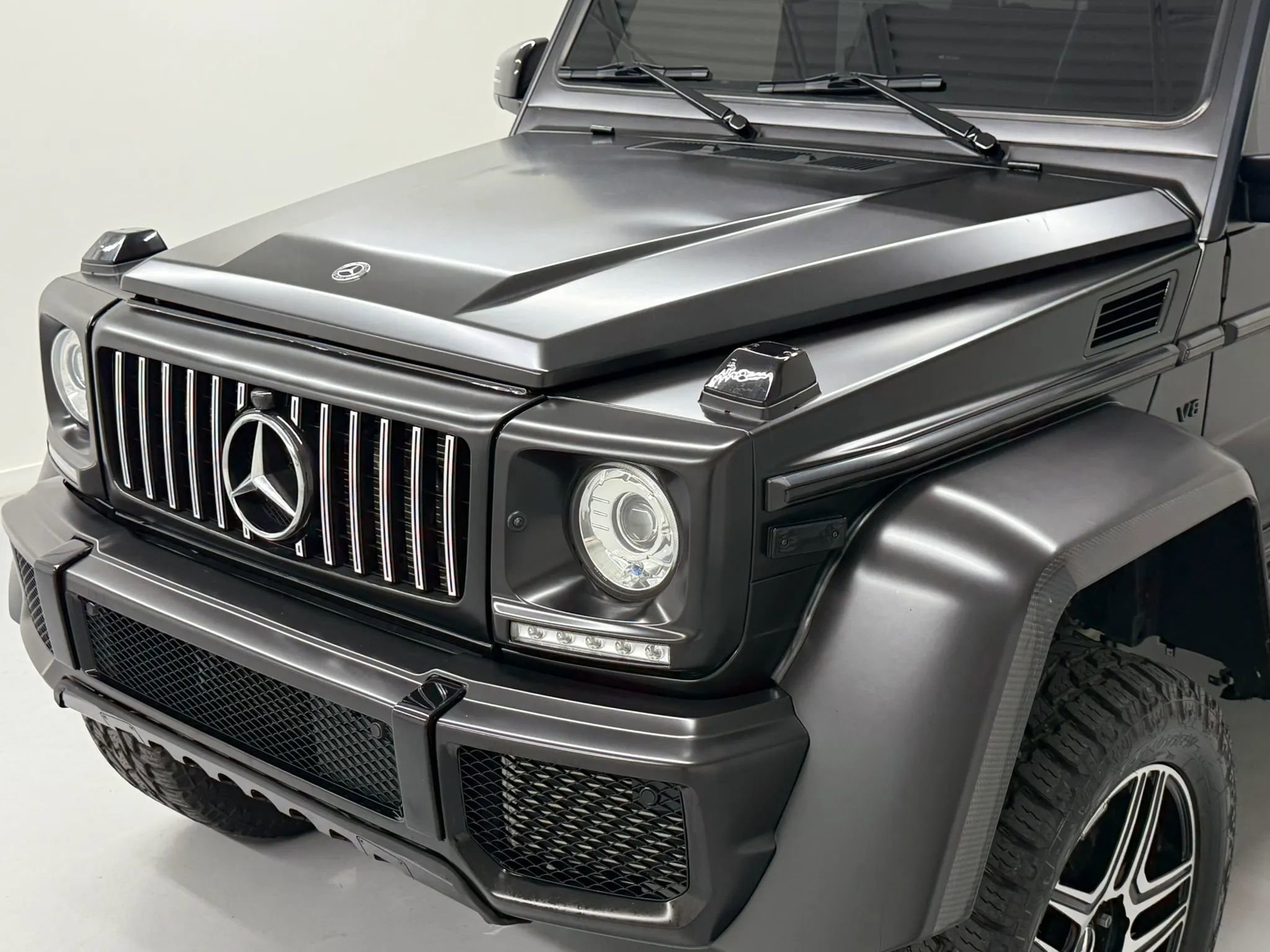 Used 2018 Mercedes-Benz G 550 Squared image 11