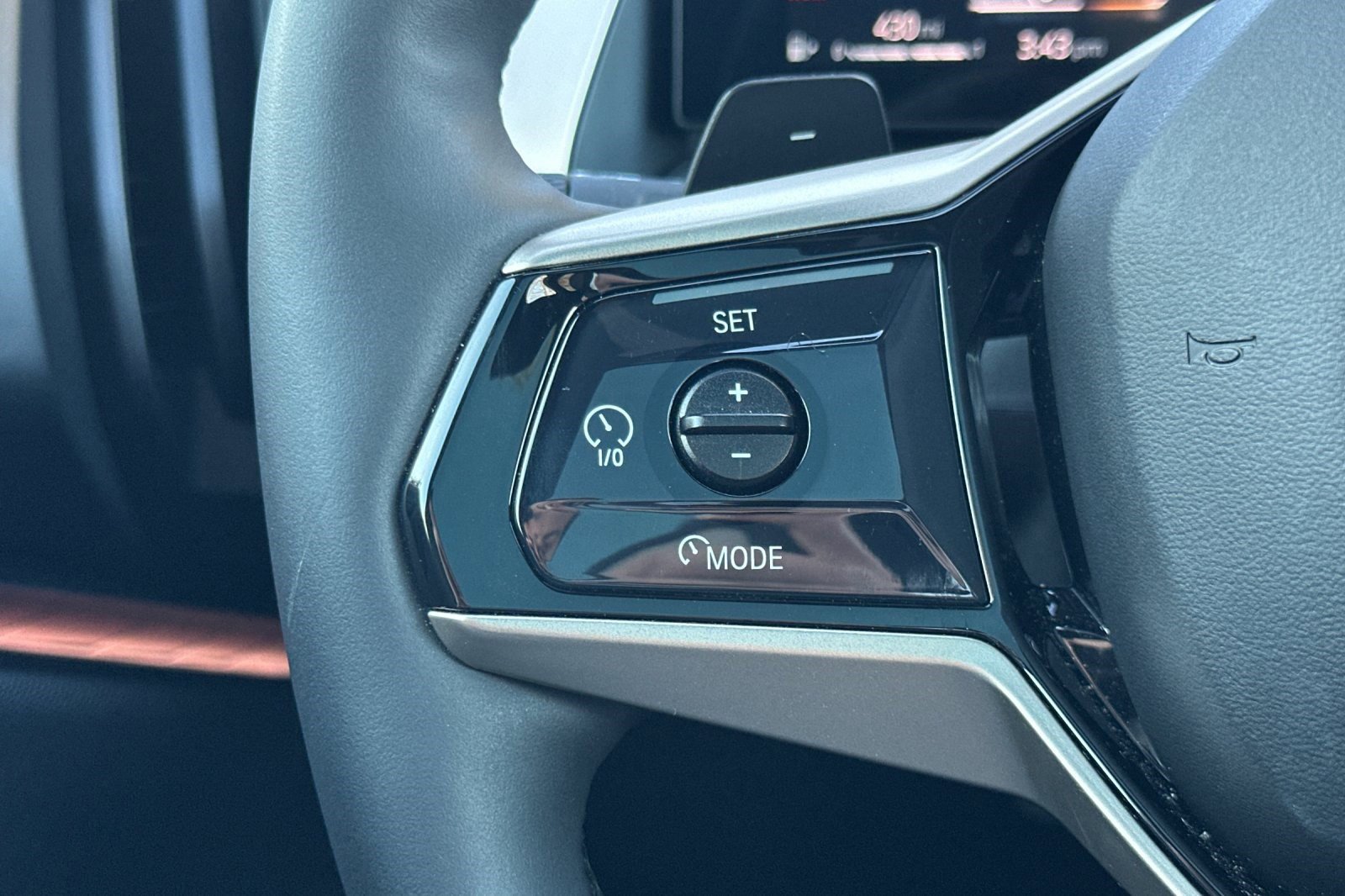 Used 2025 BMW X3 xDrive30i w/ Premium Package image 31