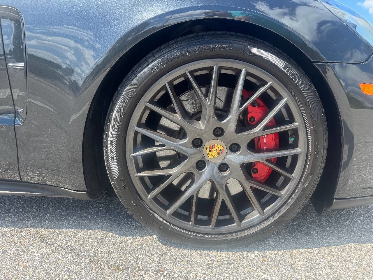 Used 2017 Porsche Panamera Turbo w/ Sport Package image 31