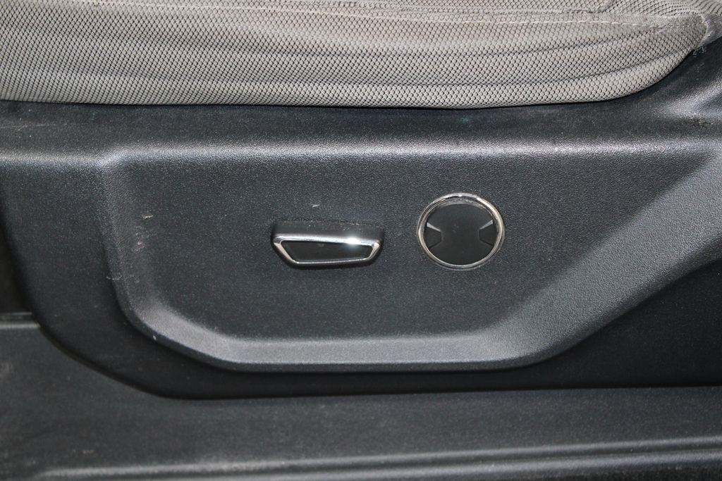 Used 2017 Ford F250 XLT w/ XLT Value Package image 18