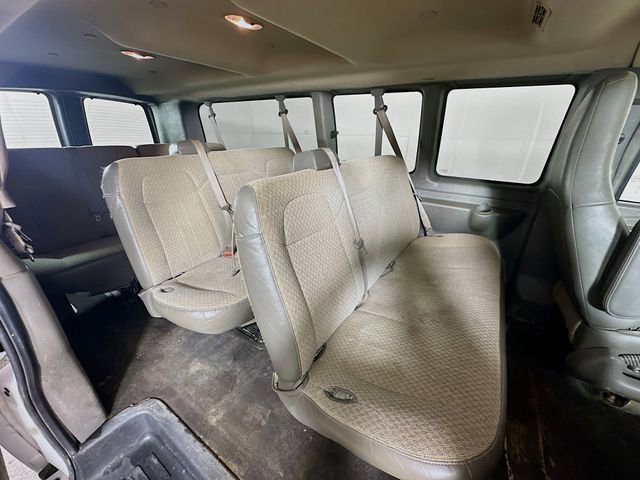 Used 2020 Chevrolet Express 3500 LT w/ LT Preferred Equipment Group image 26