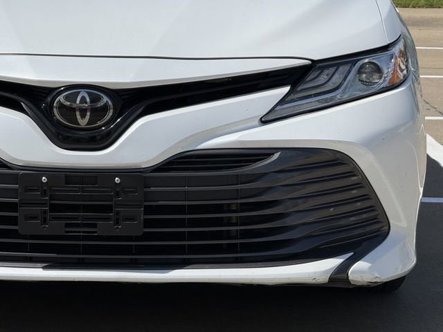 Used 2019 Toyota Camry XLE image 9
