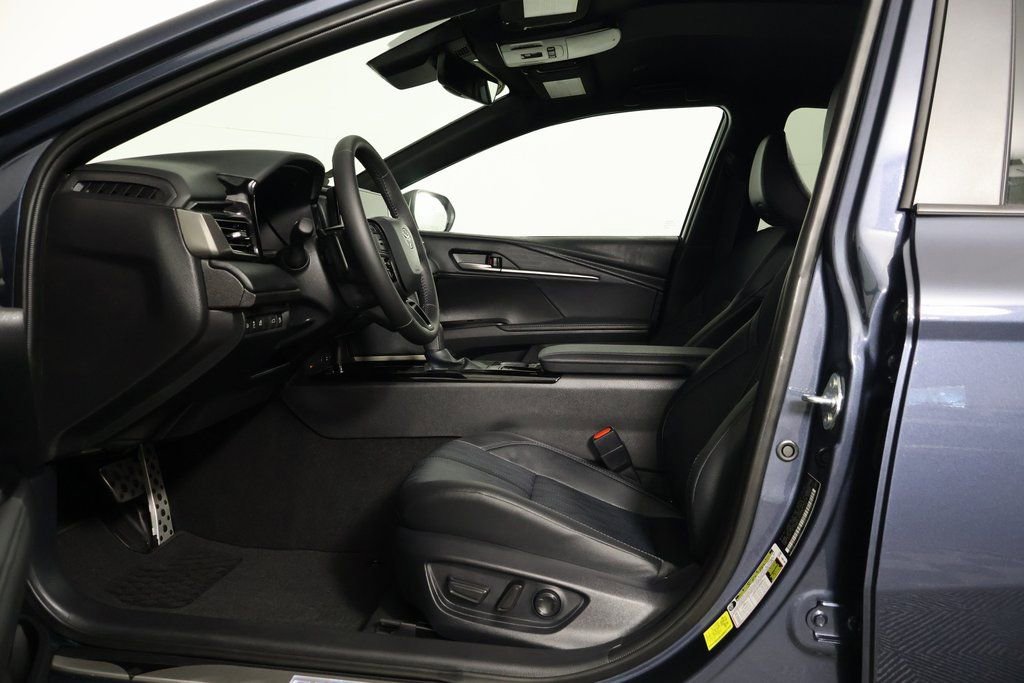 Used 2026 Toyota Camry XSE FWD image 10