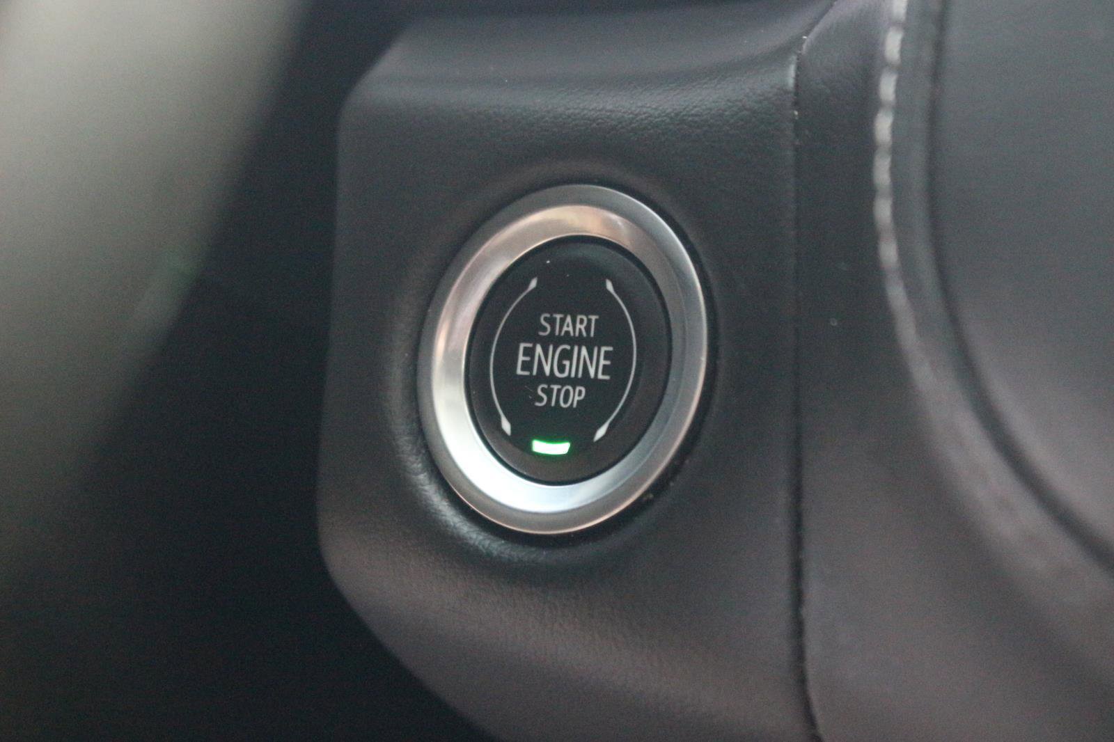 Used 2023 Chevrolet Suburban LT image 29