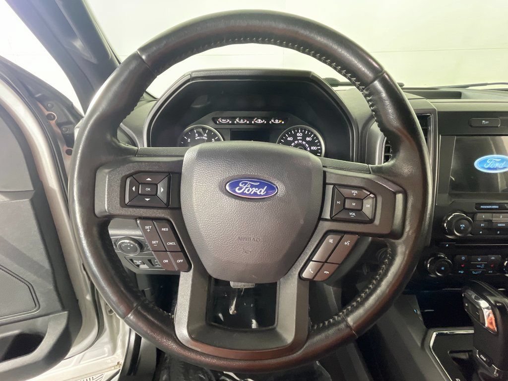 Used 2018 Ford F150 XLT w/ Equipment Group 302A Luxury AWD/4WD image 16