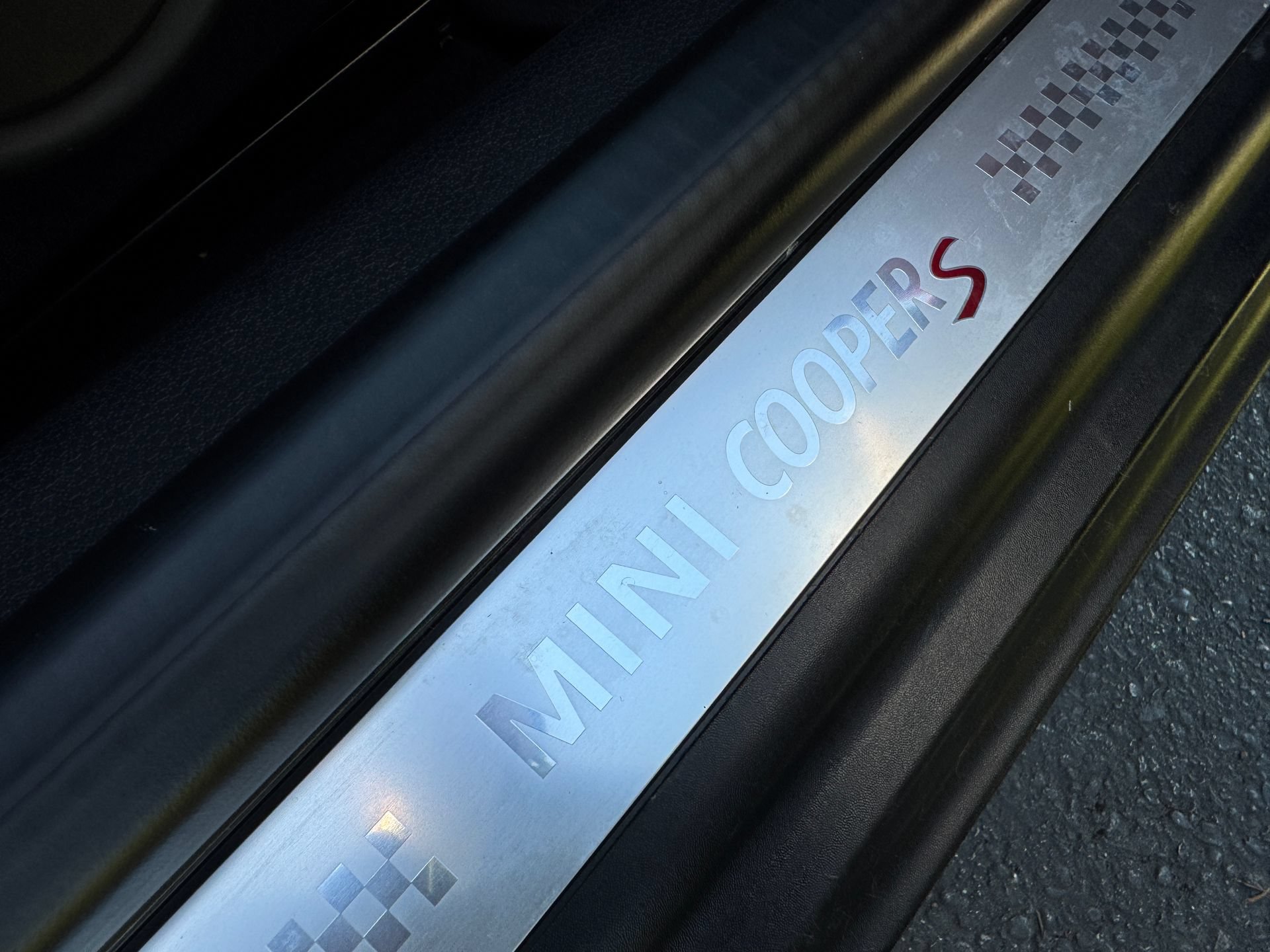 Used 2014 MINI Cooper S FWD image 32