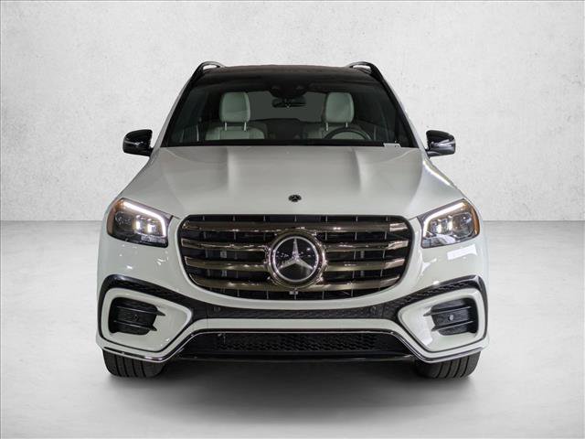Used 2024 Mercedes-Benz GLS 450 4MATIC image 5
