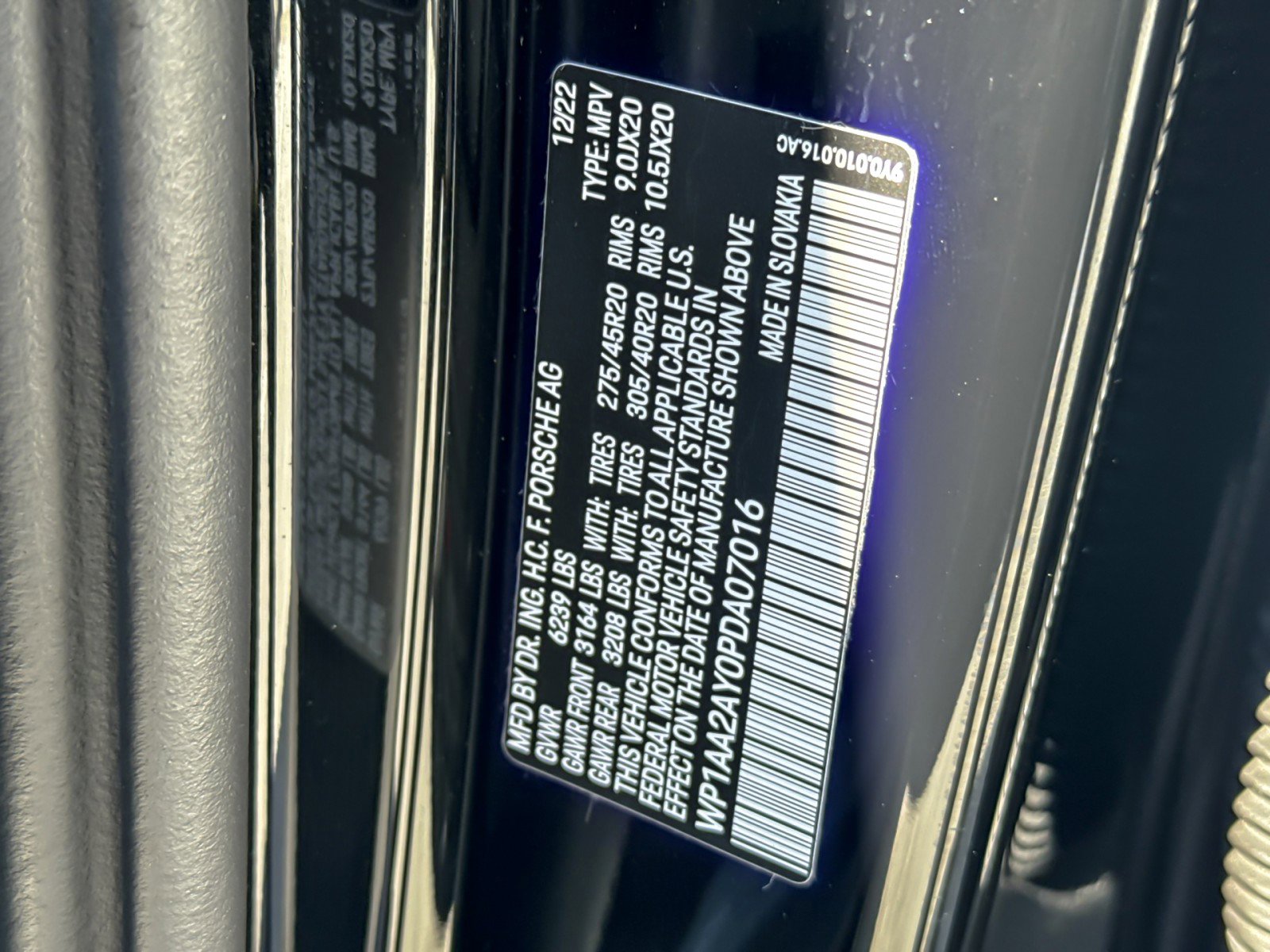 Certified 2023 Porsche Cayenne image 29