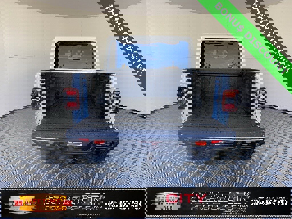 New 2026 Jeep Gladiator Mojave image 32