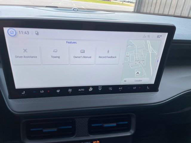 New 2026 Ford Maverick Lobo AWD/4WD image 34