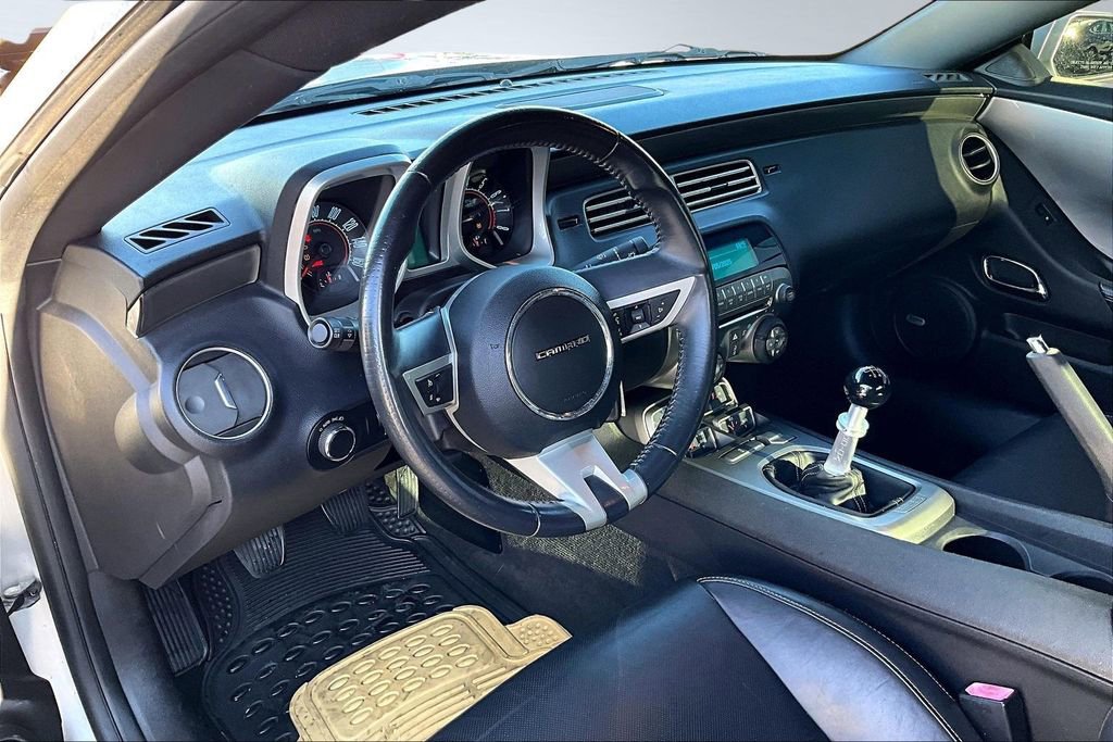 Used 2010 Chevrolet Camaro LT w/ RS Package RWD image 14
