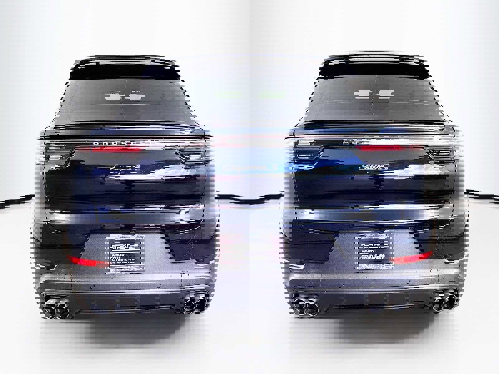 Used 2022 Porsche Cayenne S image 10