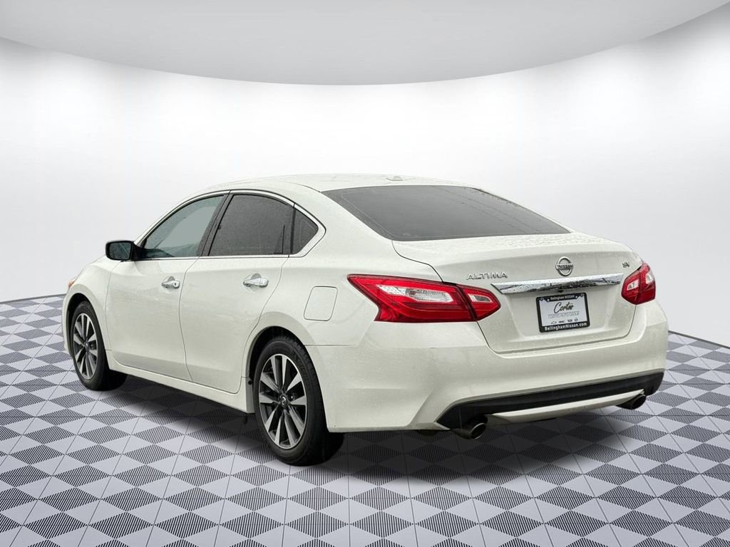 Used 2017 Nissan Altima 2.5 SV image 5
