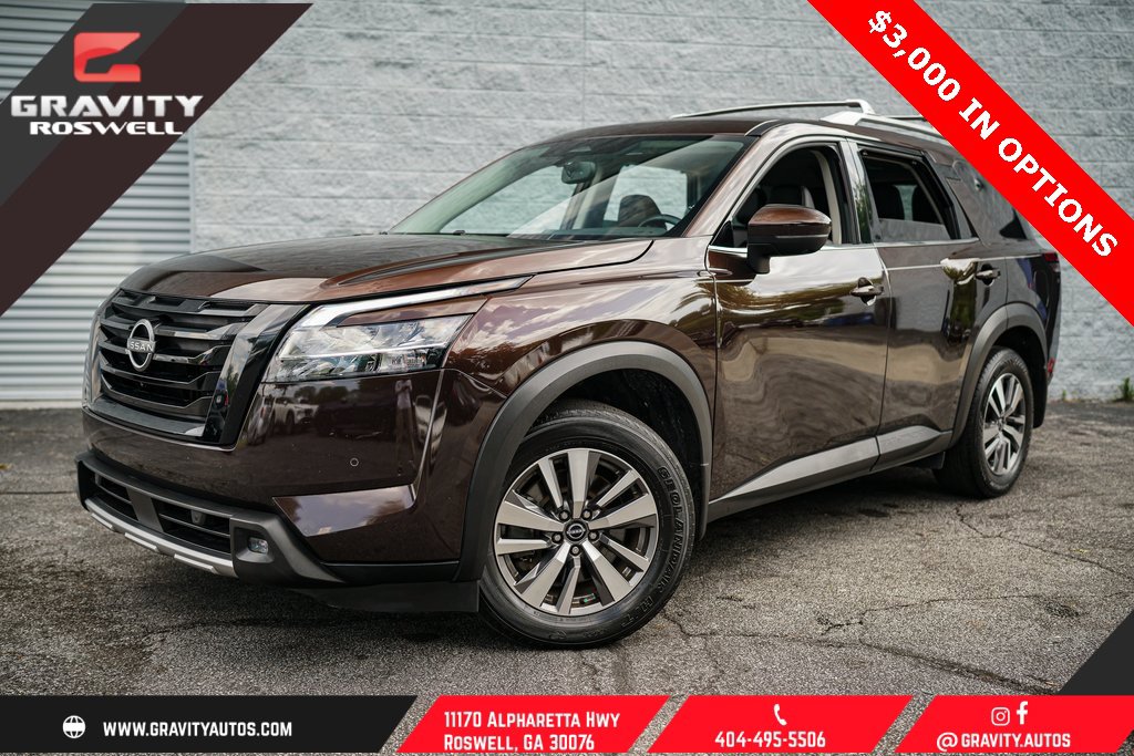 Used 2022 Nissan Pathfinder SL w/ SL Black Package