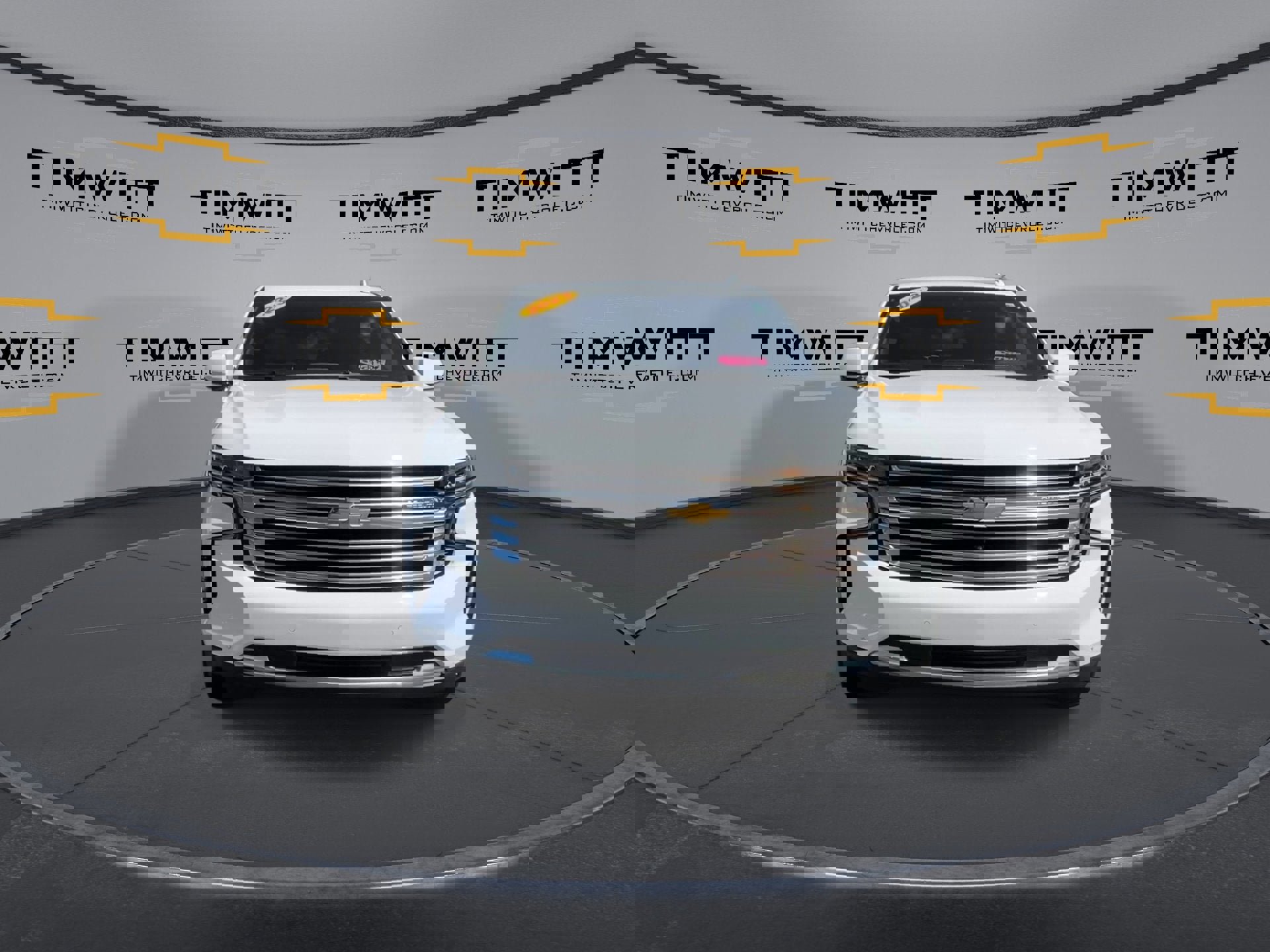 Used 2023 Chevrolet Tahoe High Country image 2