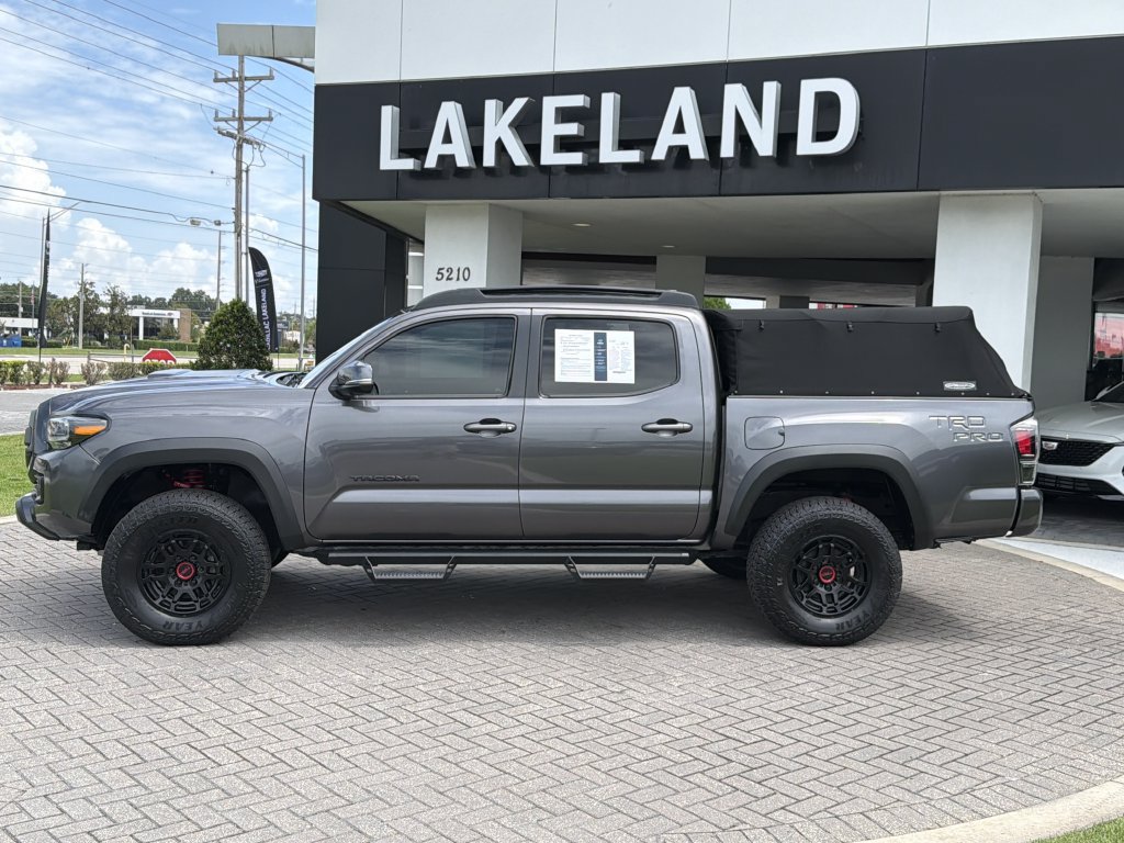 Used 2022 Toyota Tacoma TRD Pro AWD/4WD image 3