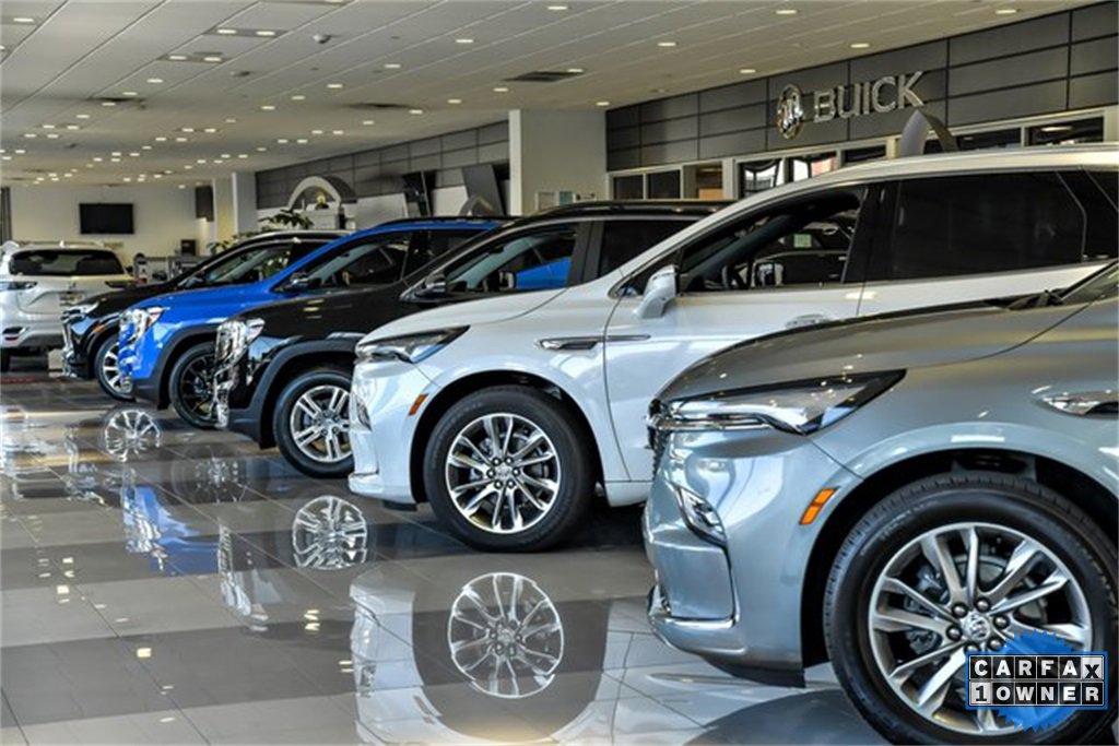 Used 2022 Volkswagen Tiguan SE w/ Panoramic Sunroof Package image 29