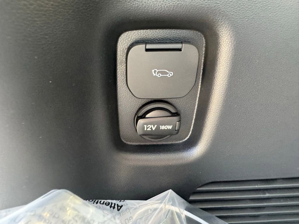 New 2026 Hyundai Ioniq 9 SE AWD/4WD image 35