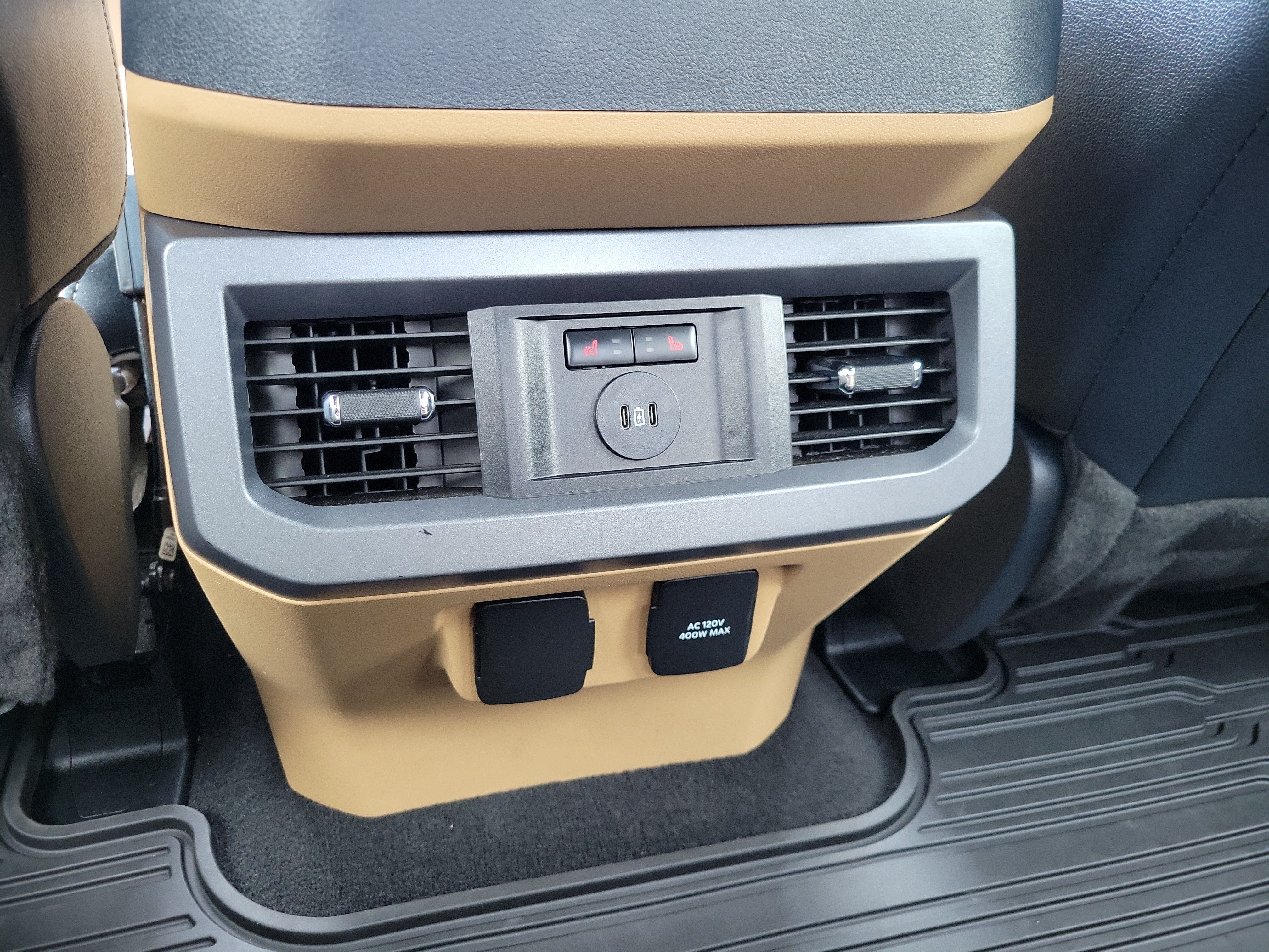 Used 2023 Ford F250 Lariat w/ Sport Appearance Package AWD/4WD image 15